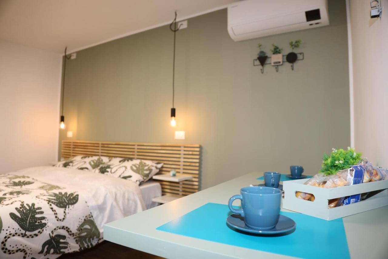 Casa Viscardi Apartment Наполи Екстериор снимка